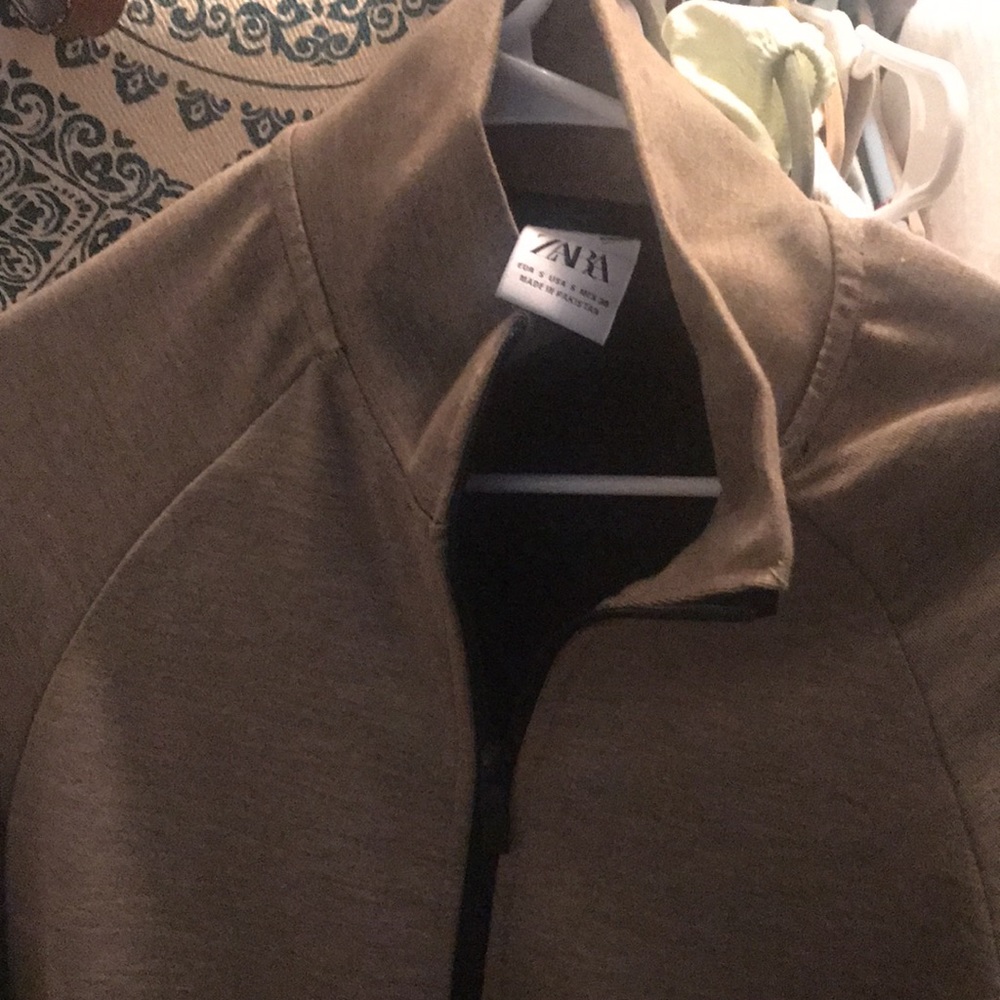 ZARA - Picture 2 of 3